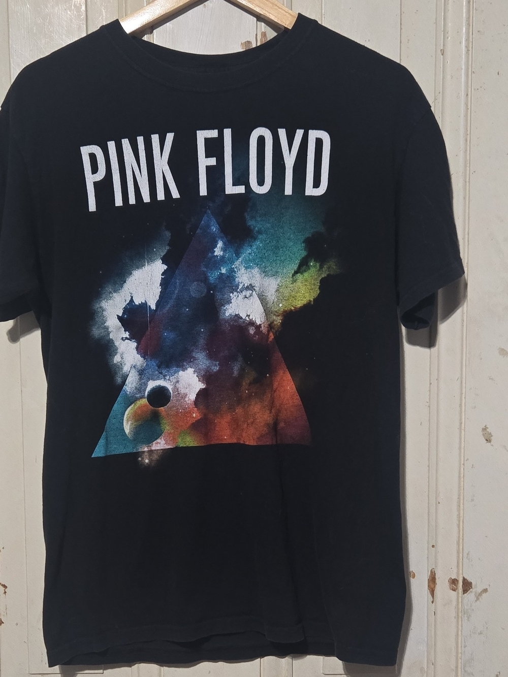 Pink Floyd Men's Medium Black Graphic Tee - Multicolor Prism Design